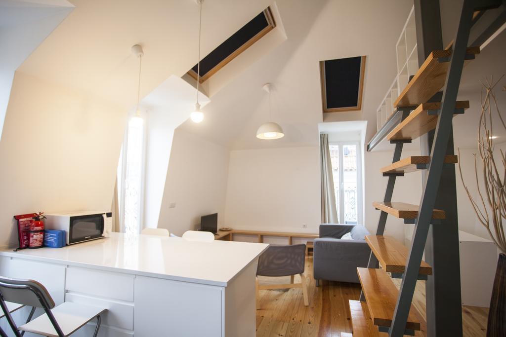 Apartamento Mezzanine With A View In Bairro Alto Lisboa