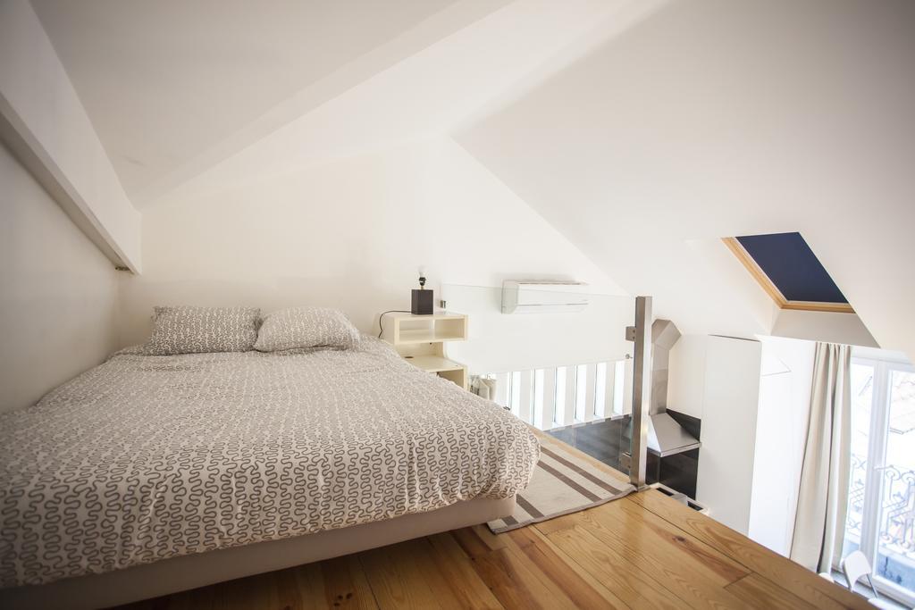 Apartamento Mezzanine With A View In Bairro Alto Lisboa