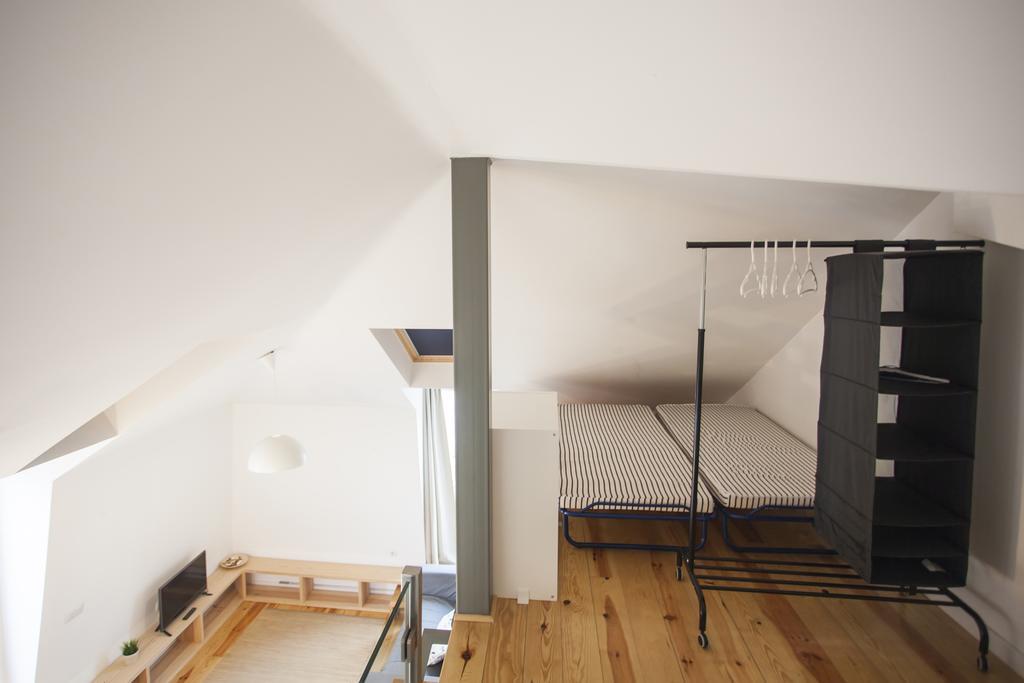 Apartamento Mezzanine With A View In Bairro Alto Lisboa